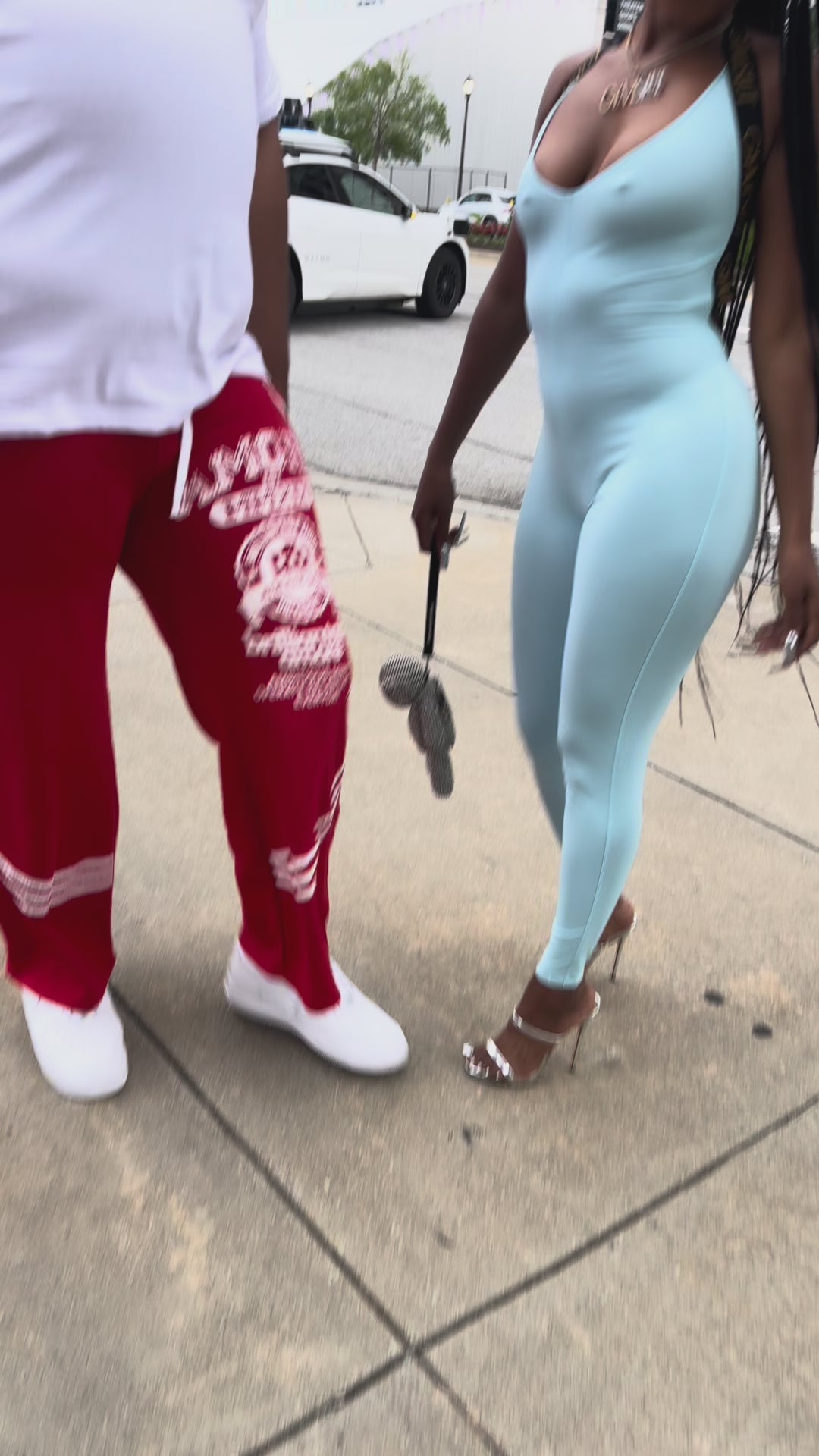 Video 1.mov__PID:26eac8a7-a121-48b4-89bf-f422ca476307